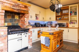 Images for Pioneer Avenue, Burton Latimer