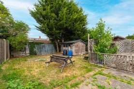 Images for Pioneer Avenue, Burton Latimer