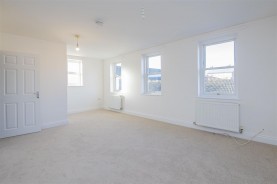 Images for High Street, Burton Latimer
