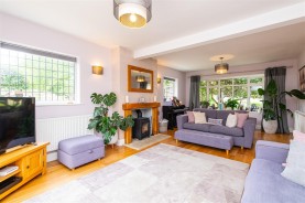 Images for High Street, Cranford, Kettering