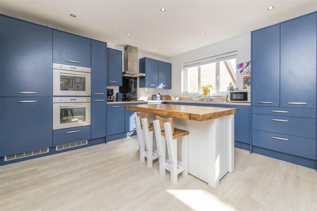 Images for Rook Close, Barton Seagrave EAID:oscarjamesapi BID:3