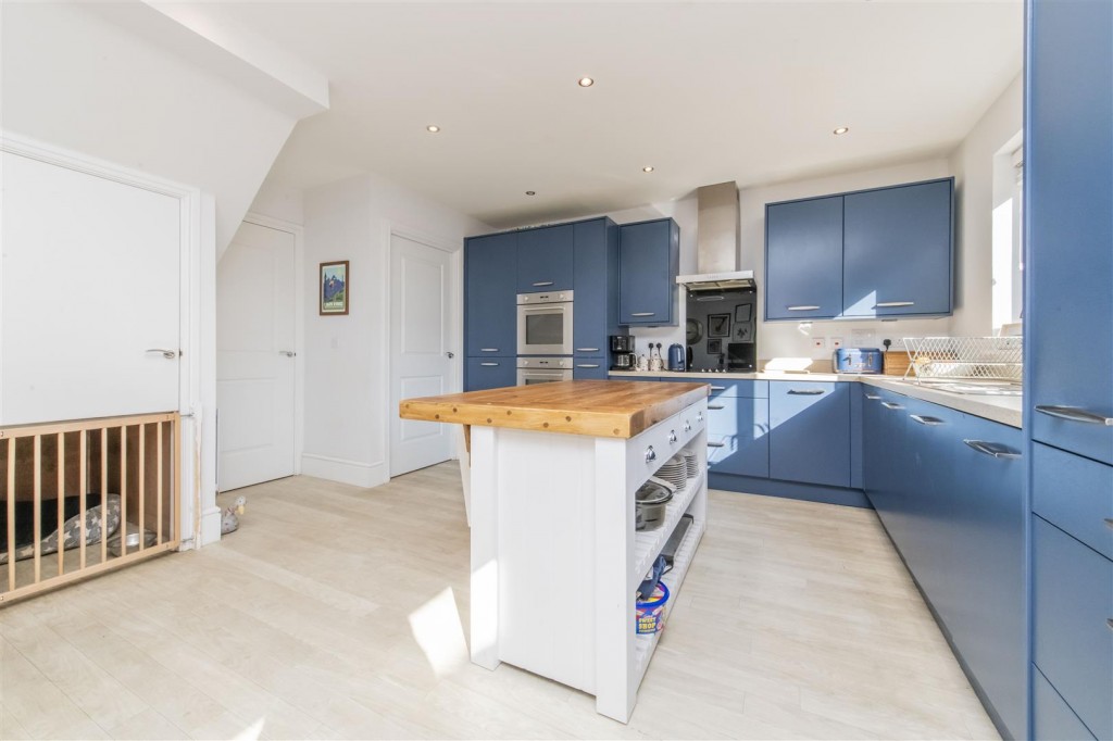 Images for Rook Close, Barton Seagrave EAID:oscarjamesapi BID:3