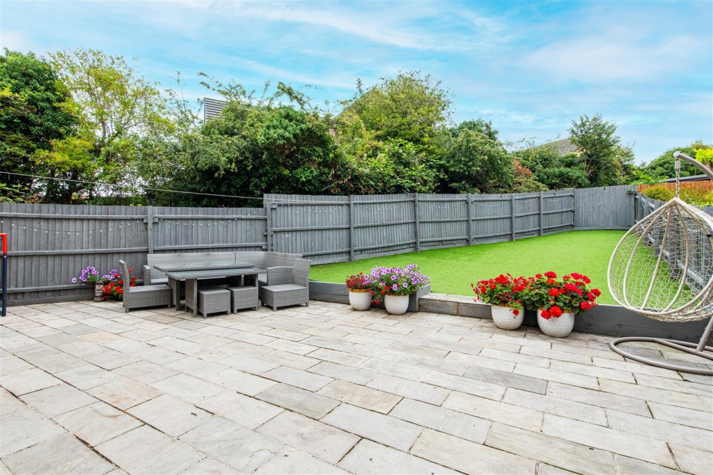 Images for Larkin Gardens, Higham Ferrers EAID:oscarjamesapi BID:8