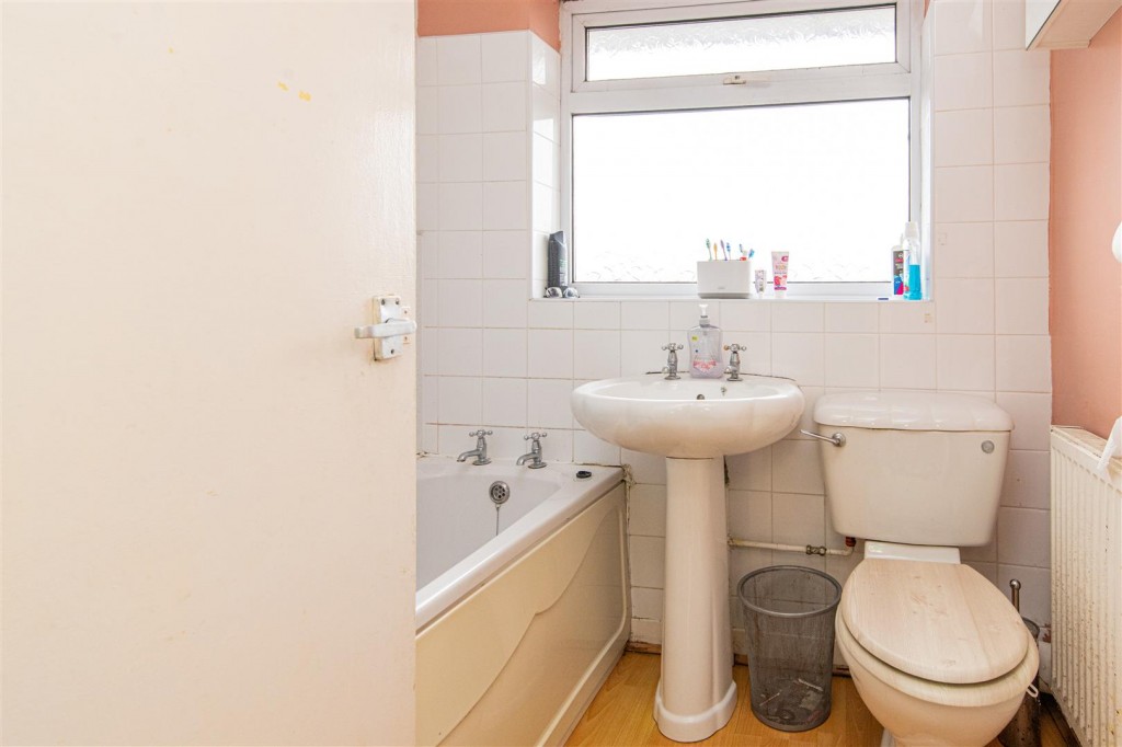 Images for St. Anthonys Road, Kettering EAID:oscarjamesapi BID:2