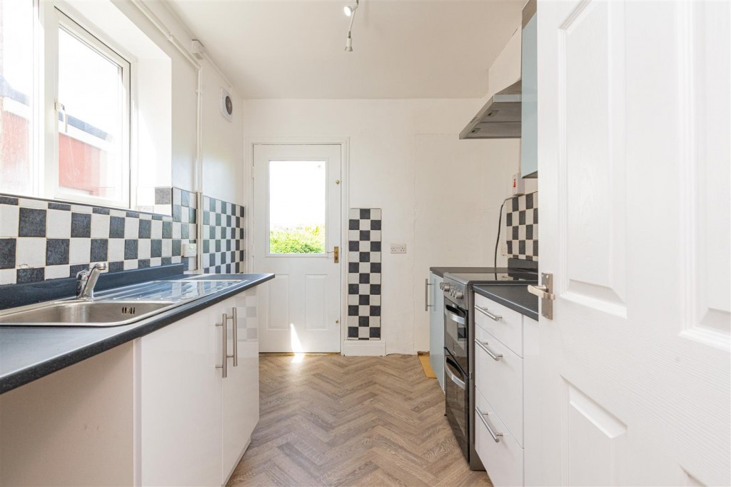 Images for Thomas Road, Kettering EAID:oscarjamesapi BID:2