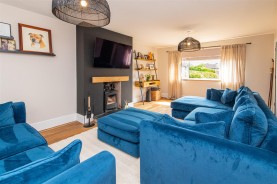 Images for Thornton Crescent, Church Langton