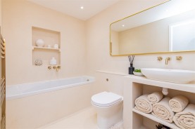 Images for Thornton Crescent, Church Langton