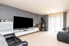 Images for Chaplins Lane, Desborough