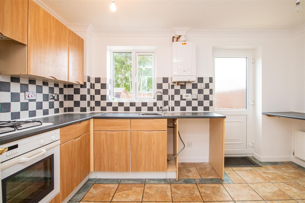 Images for Waltham Close, Corby EAID:oscarjamesapi BID:4