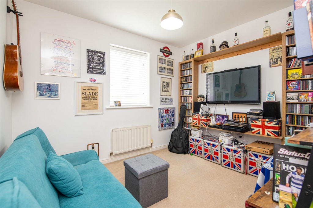 Images for Sandringham Walk, Oakley Vale, Corby EAID:oscarjamesapi BID:4