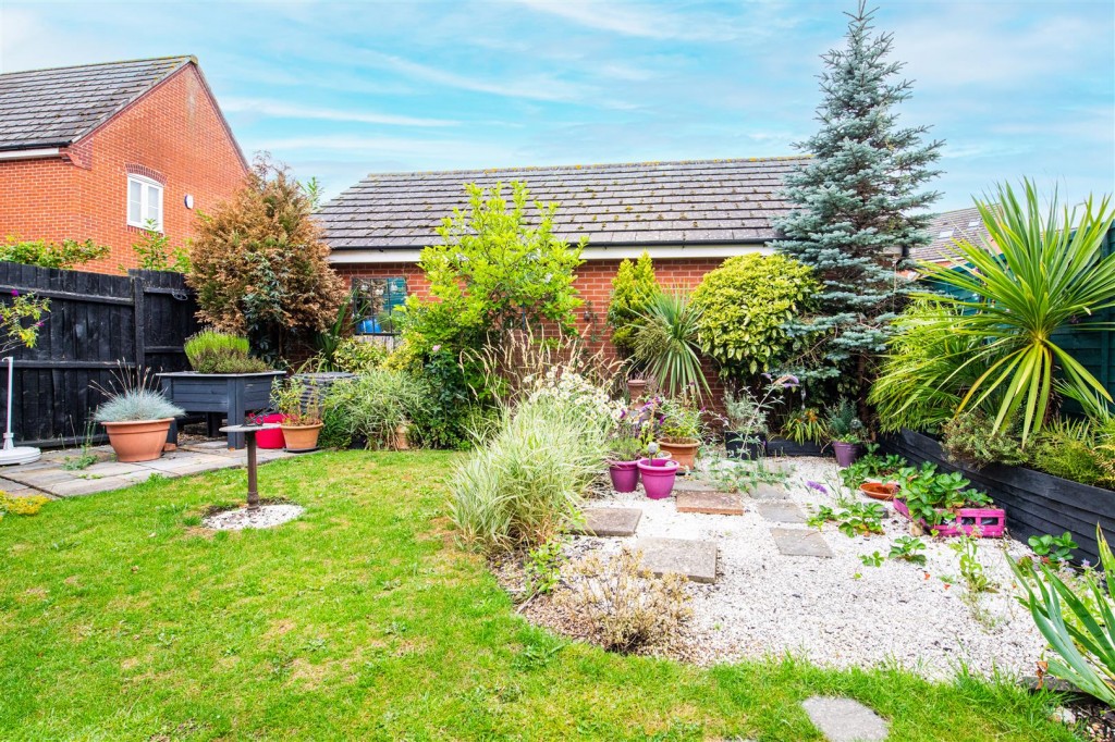 Images for Sandringham Walk, Oakley Vale, Corby EAID:oscarjamesapi BID:4