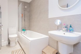 Images for Perkins Close, Burton Latimer