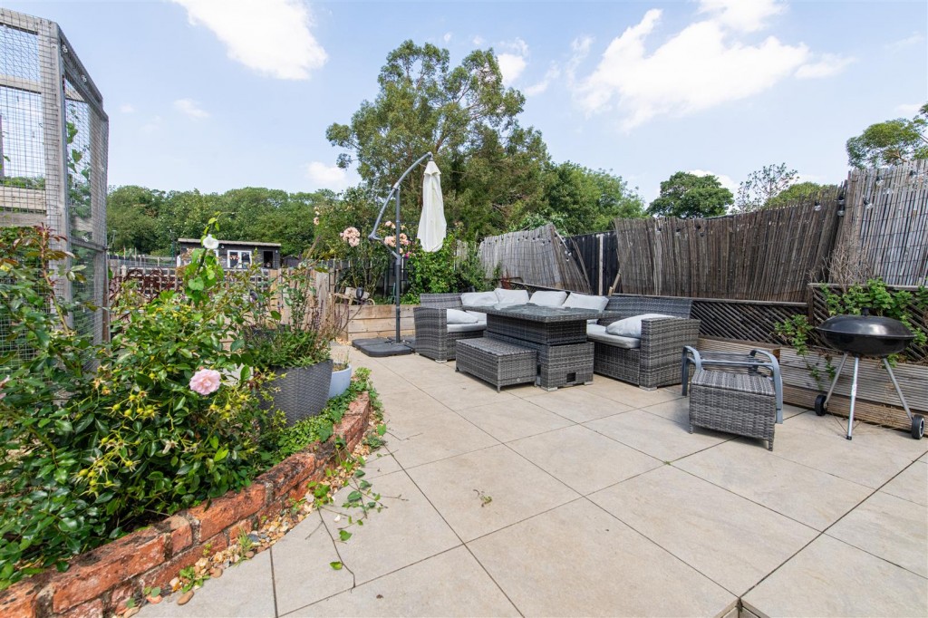 Images for Isham Road, Pytchley, Kettering EAID:oscarjamesapi BID:2