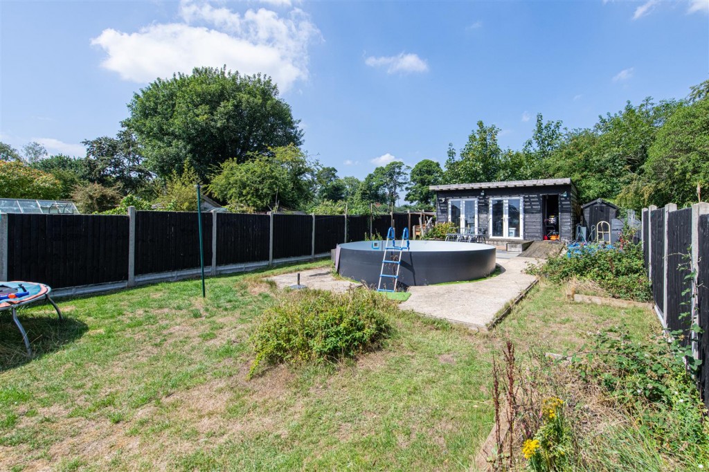 Images for Isham Road, Pytchley, Kettering EAID:oscarjamesapi BID:2