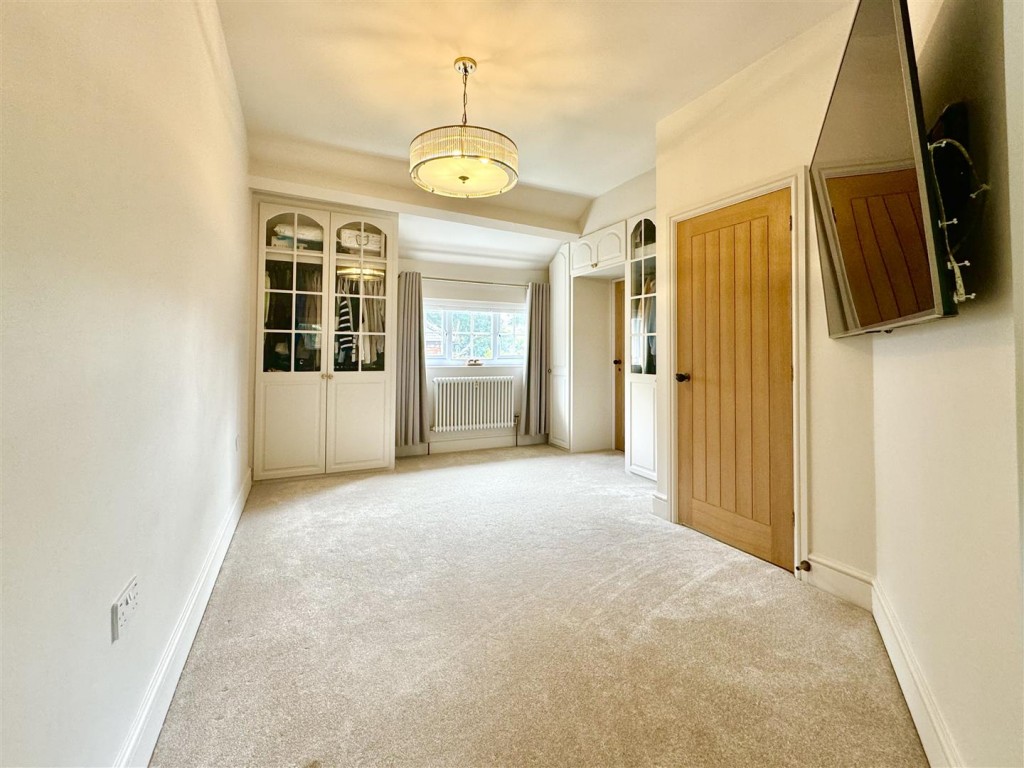 Images for Main Street, Watford EAID:oscarjamesapi BID:2