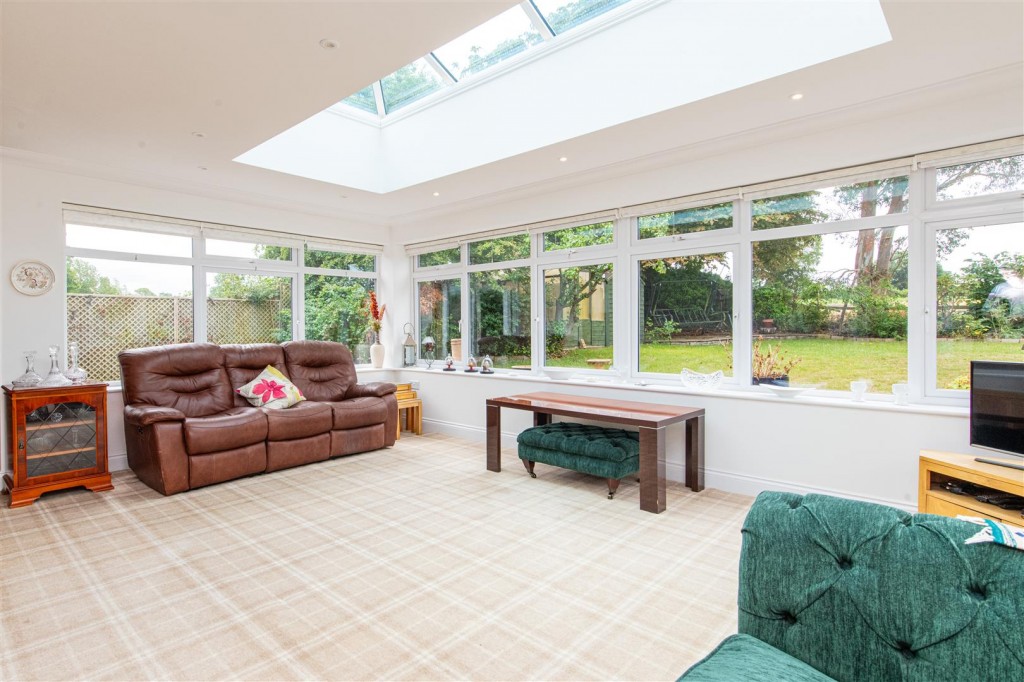 Images for Evergreen Drive, Little Addington, Kettering EAID:oscarjamesapi BID:6