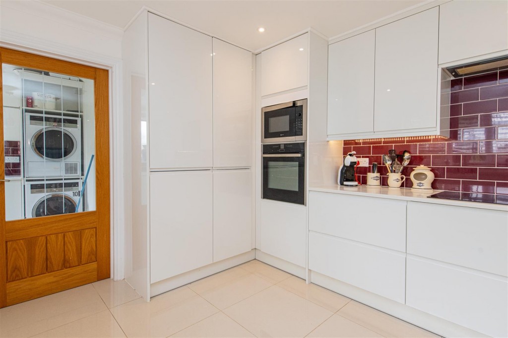 Images for Evergreen Drive, Little Addington, Kettering EAID:oscarjamesapi BID:6