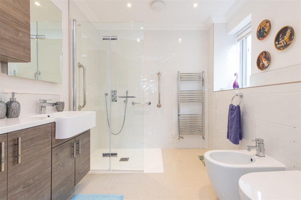 Images for Evergreen Drive, Little Addington, Kettering EAID:oscarjamesapi BID:6