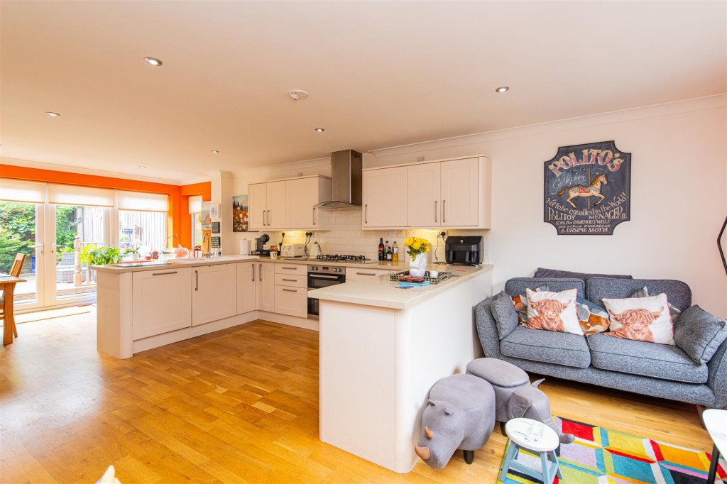 Images for Finedon Close, Burton Latimer EAID:oscarjamesapi BID:3