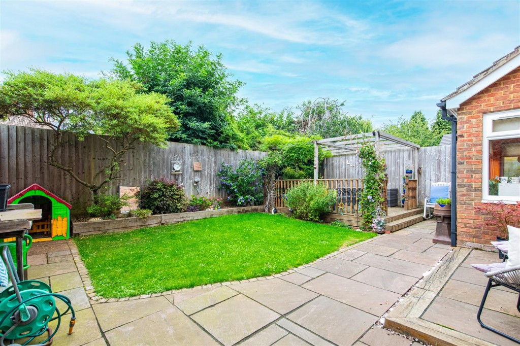 Images for Finedon Close, Burton Latimer EAID:oscarjamesapi BID:3