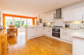 Images for Finedon Close, Burton Latimer