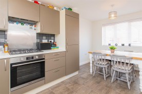 Images for Oak Wood Drive, Corby