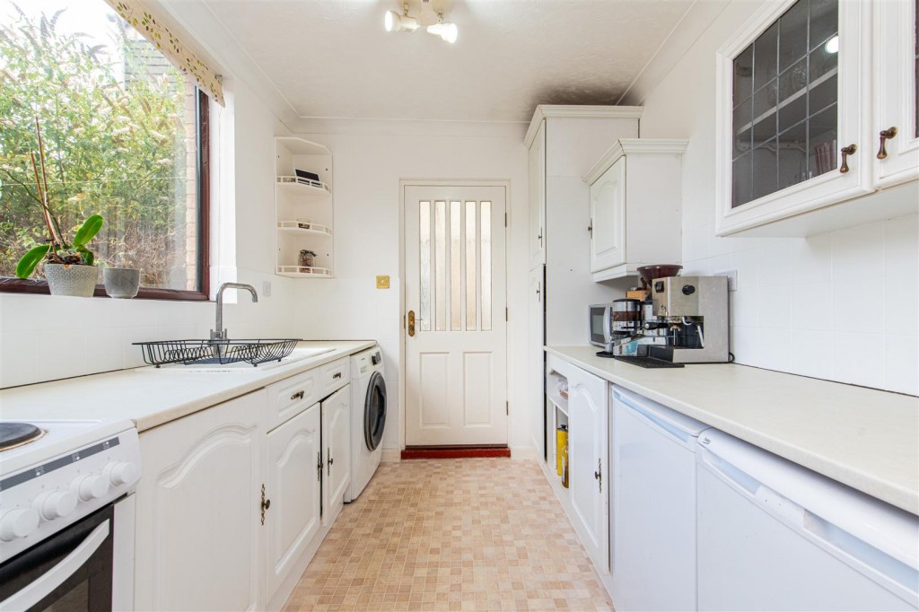 Images for Parade Bank, Moulton, Northampton EAID:oscarjamesapi BID:1