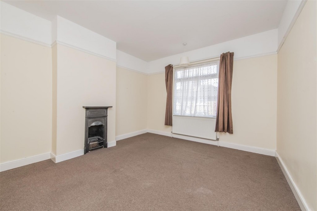 Images for Roberts Street, Wellingborough EAID:oscarjamesapi BID:6