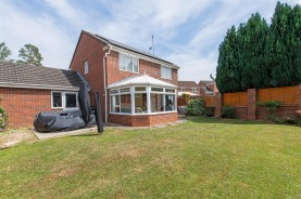 Images for Ashton Grove, Wellingborough