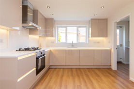 Images for Gillingham Road, Kettering