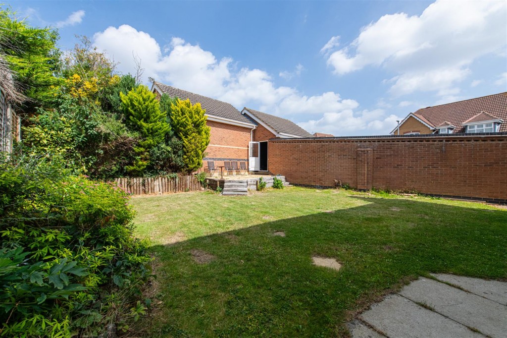 Images for Gillingham Road, Kettering EAID:oscarjamesapi BID:2