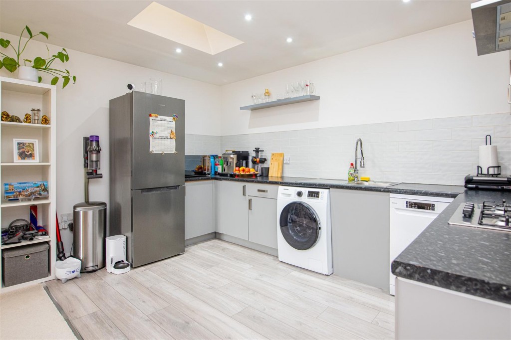 Images for Queen Street, Kettering EAID:oscarjamesapi BID:2