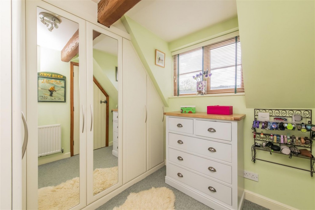 Images for Woodford Road, Great Addington EAID:oscarjamesapi BID:3