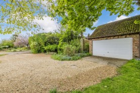 Images for Woodford Road, Great Addington