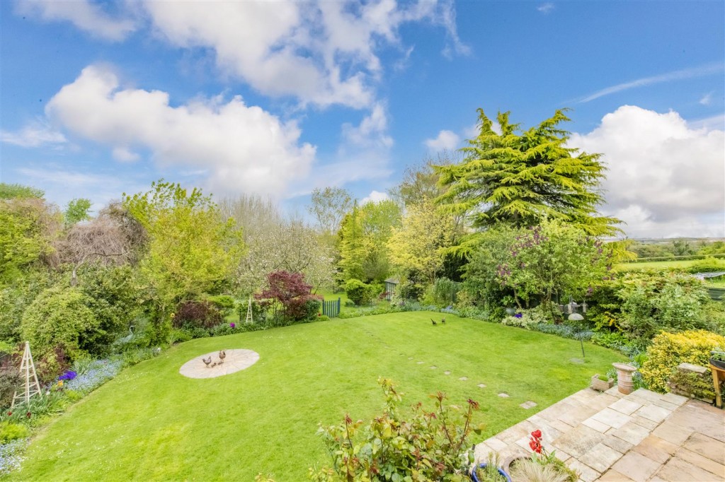 Images for Woodford Road, Great Addington EAID:oscarjamesapi BID:3