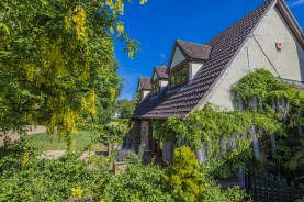 Images for Woodford Road, Great Addington