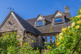 Images for Woodford Road, Great Addington