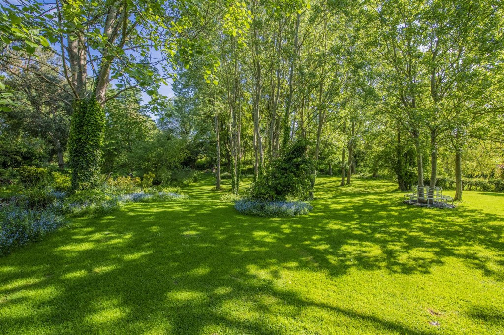 Images for Woodford Road, Great Addington EAID:oscarjamesapi BID:3