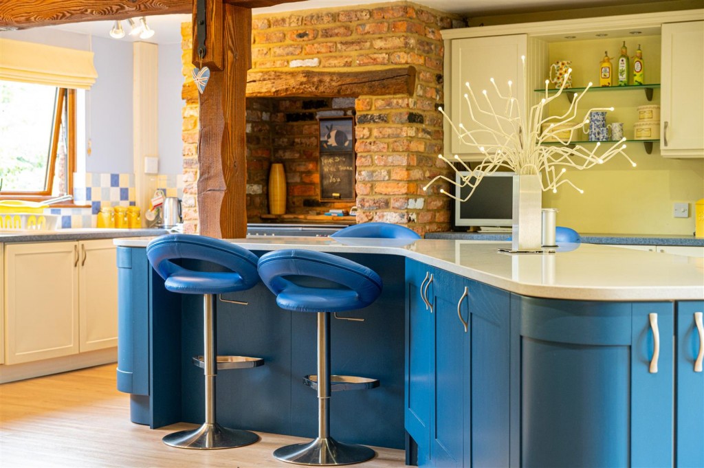 Images for Woodford Road, Great Addington EAID:oscarjamesapi BID:3