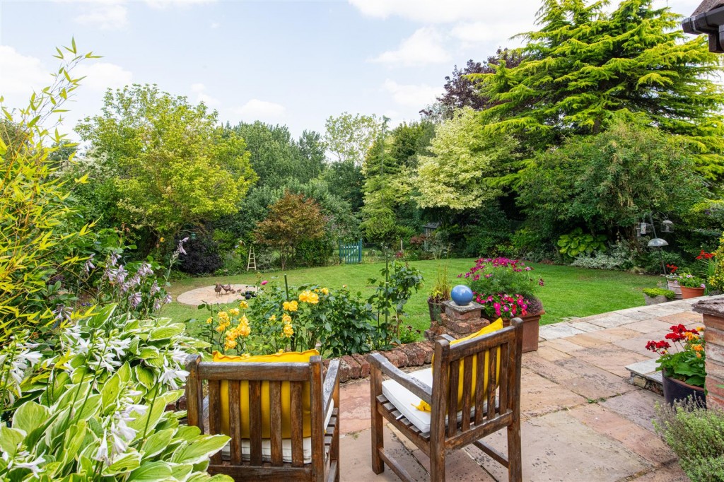 Images for Woodford Road, Great Addington EAID:oscarjamesapi BID:3