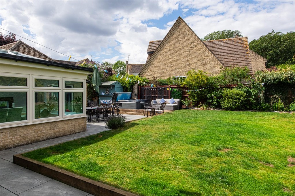 Images for Cornerstone House, Wood Road, Kings Cliffe, PE EAID:oscarjamesapi BID:4