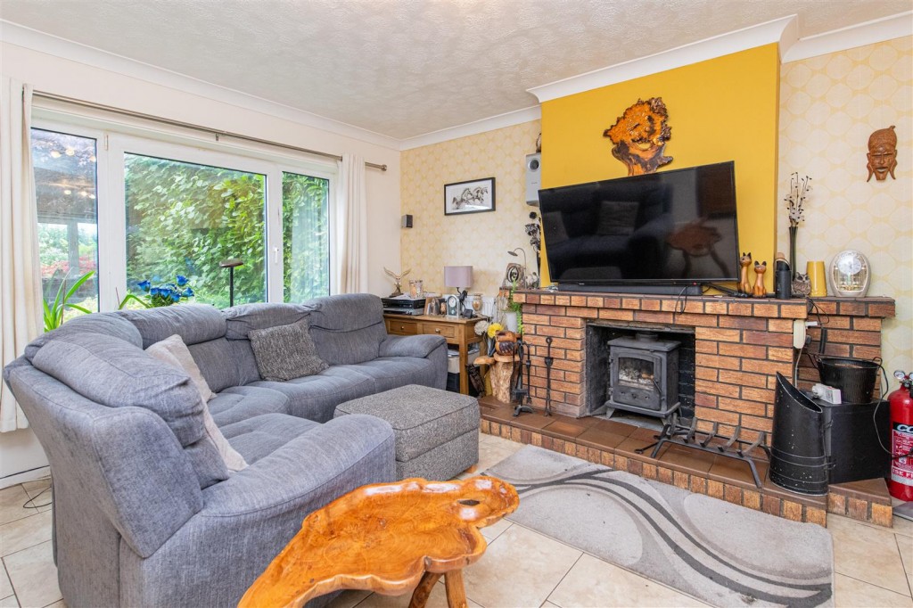 Images for Kings Lane, Little Harrowden EAID:oscarjamesapi BID:3