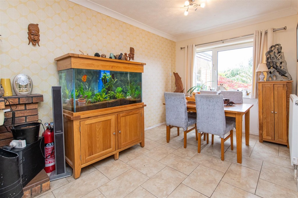Images for Kings Lane, Little Harrowden EAID:oscarjamesapi BID:3