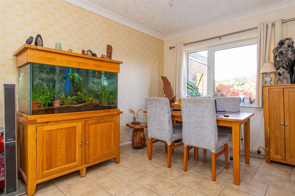 Images for Kings Lane, Little Harrowden EAID:oscarjamesapi BID:3