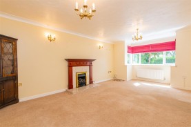 Images for St. Crispin Road, Earls Barton