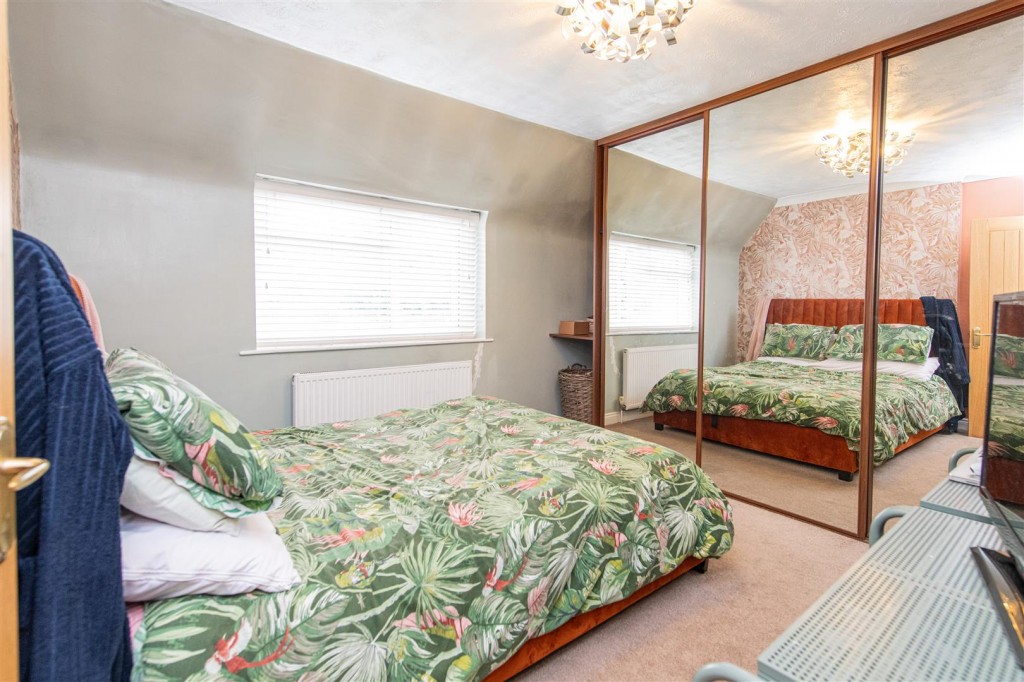 Images for Westfields Road, Corby EAID:oscarjamesapi BID:4