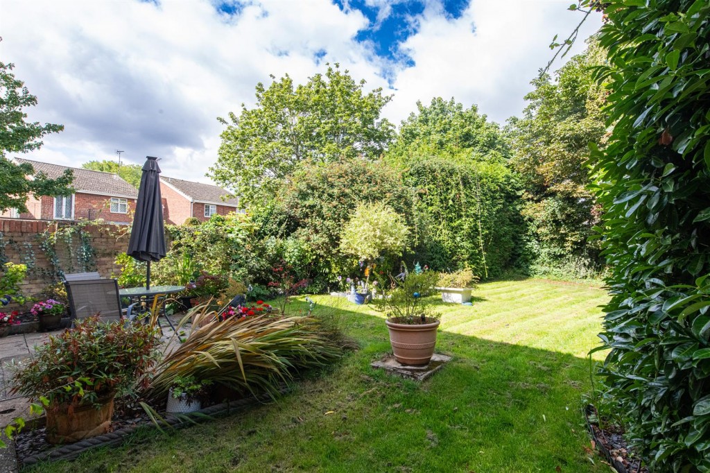 Images for Butler Gardens, Market Harborough EAID:oscarjamesapi BID:5