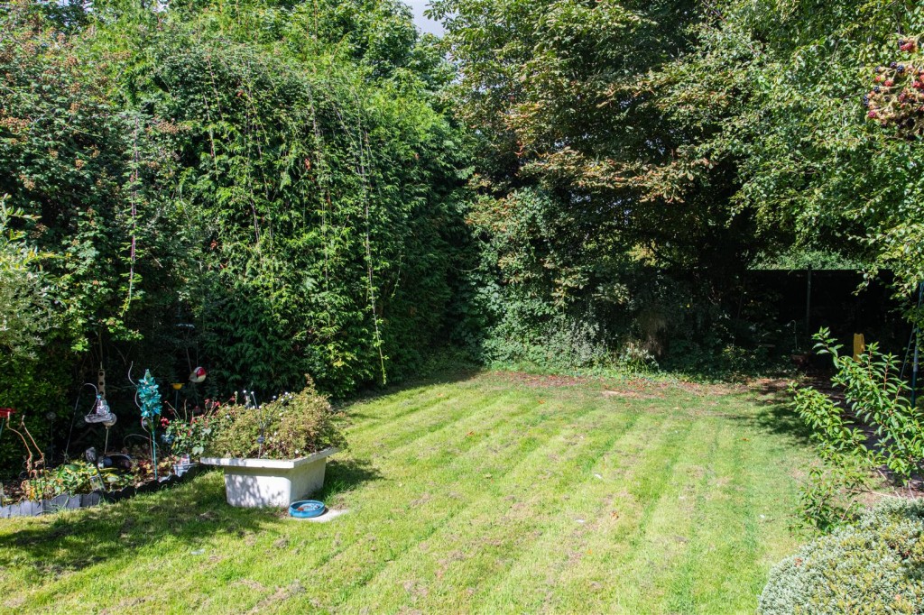 Images for Butler Gardens, Market Harborough EAID:oscarjamesapi BID:5