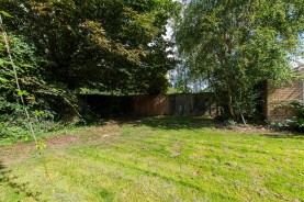 Images for Butler Gardens, Market Harborough