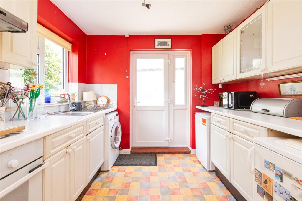 Images for Butler Gardens, Market Harborough EAID:oscarjamesapi BID:5